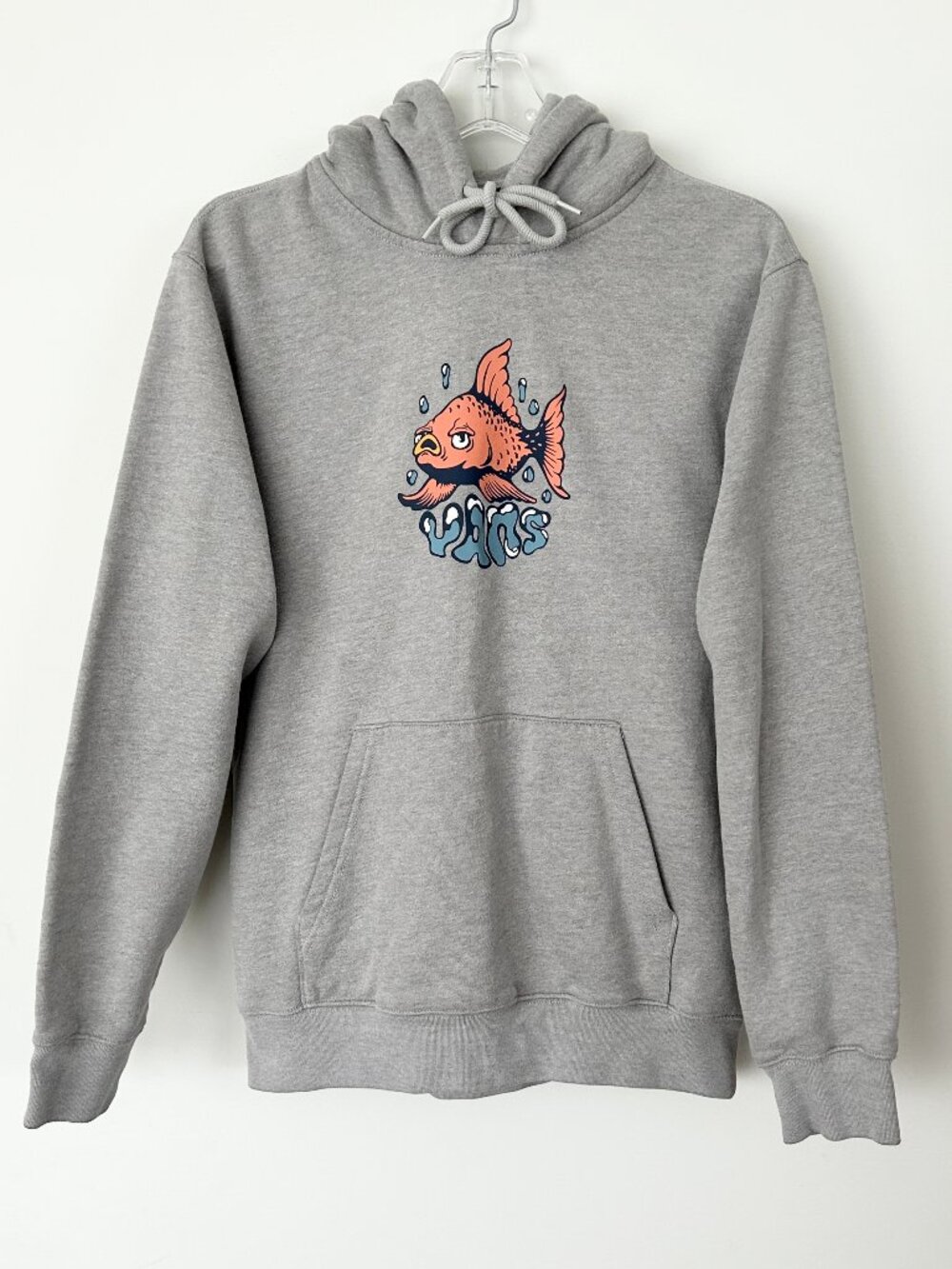 VANS Fish Loose Fit Fleece Pullover Hoodie Gray Orange Goldfish Size Small Mens